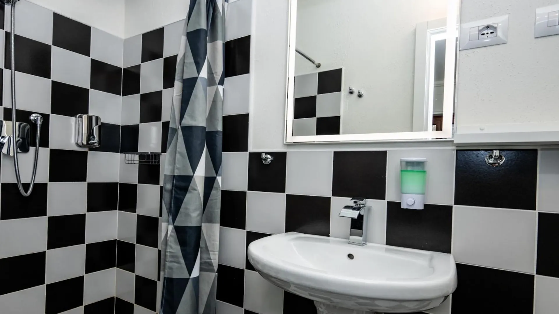 Bed & Breakfast Camera Con Bagno Privato 02 Italy